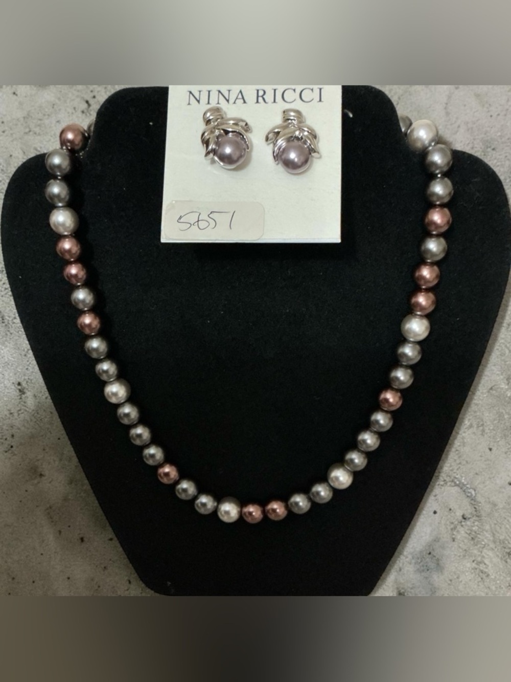 Nina Ricci SilverPearl Earrings with Pearl Necklace